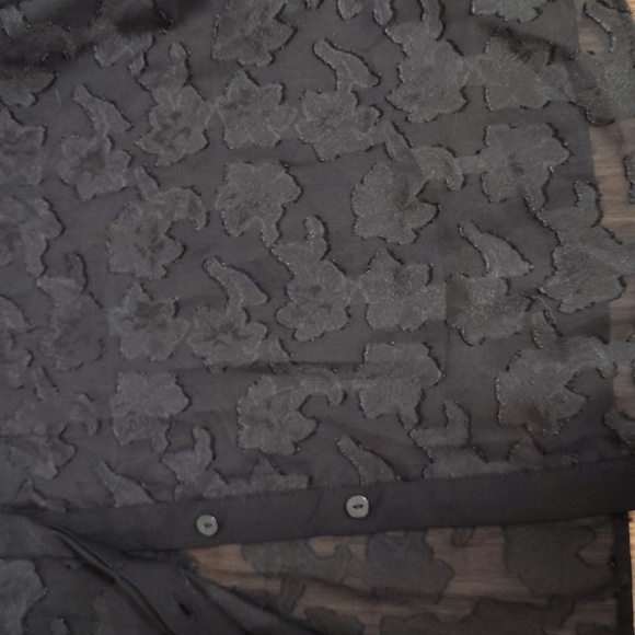 H&M Ladies Lace Button Down Shirt, Ladies Size 14, Black Lace Top - Picture 7 of 8